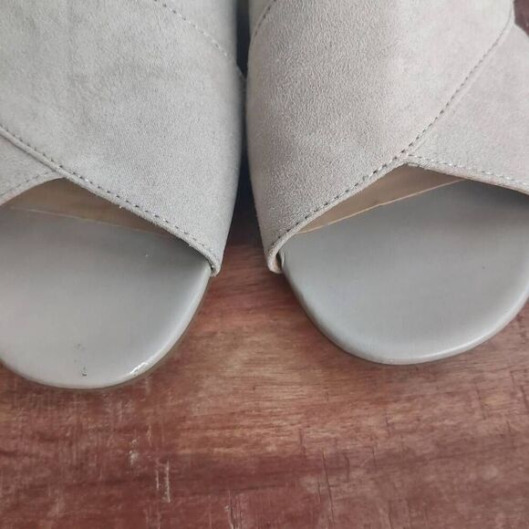 Naturalizer Women Arielle Crisscross Slip-on  Sandals Size 8 - Picture 9 of 14